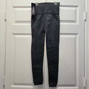 NWT Yelete One Size Charcoal Fleece Lined Leggings